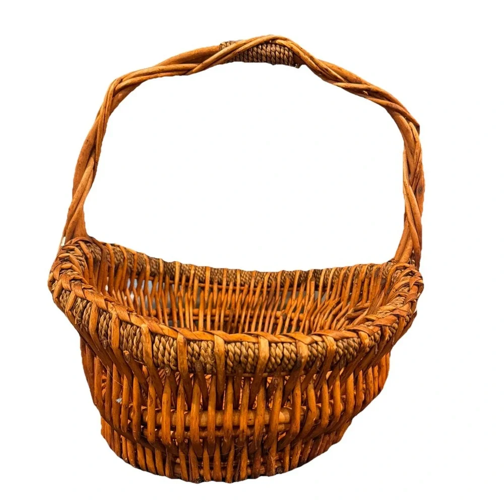 LG Rustic Wicker Gathering Basket Farmhouse Cottagecore Decor Reinforced‎ Handle